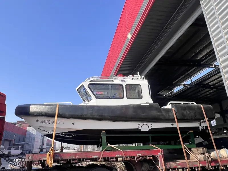 Lawada® ヨットが 7.8 メートルのアルミニウム製法執行パトロールボートの納入に成功