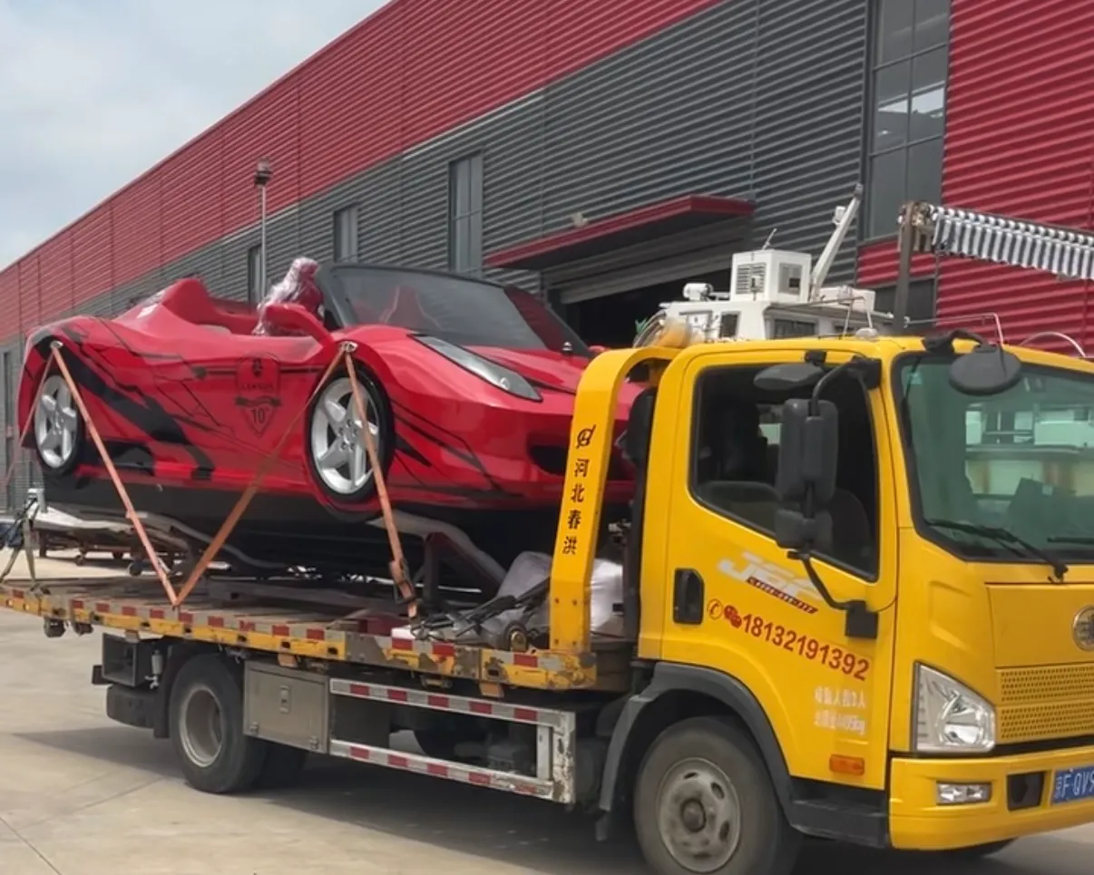 LAWADA® カスタムグラスファイバーウォータースポーツカーが完成し納車されました